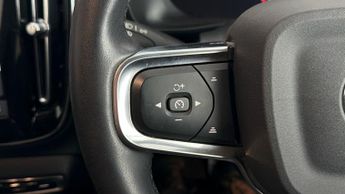Volvo XC40 RECHARGE TWIN AWD