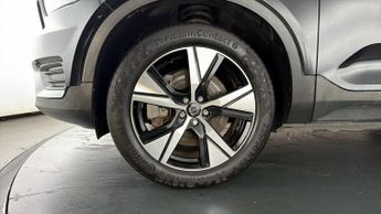 Volvo XC40 RECHARGE TWIN AWD
