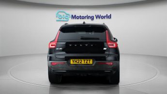Volvo XC40 RECHARGE TWIN AWD