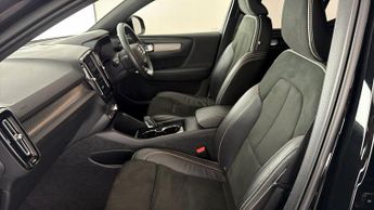Volvo XC40 RECHARGE TWIN AWD