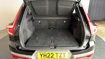 Volvo XC40 RECHARGE TWIN AWD