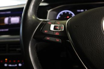 Volkswagen Polo ACTIVE TSI DSG