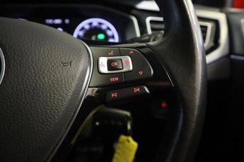 Volkswagen Polo ACTIVE TSI DSG