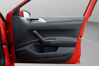 Volkswagen Polo ACTIVE TSI DSG