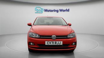 Volkswagen Polo ACTIVE TSI DSG