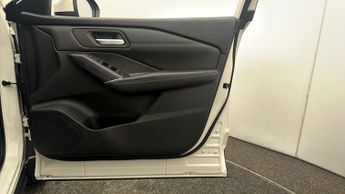 Nissan Qashqai DIG-T N-CONNECTA DCT