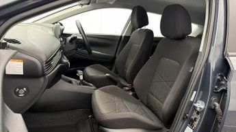 Hyundai BAYON T-GDI SE CONNECT DCT