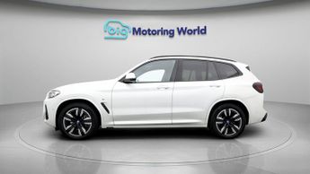 BMW iX3 M SPORT