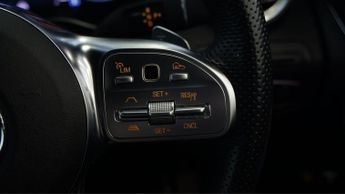 Mercedes-Benz GLC GLC 300 E 4MATIC AMG LINE PREMIUM PLUS