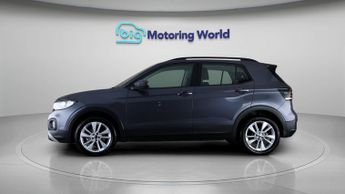 Volkswagen T-Cross SE TSI DSG