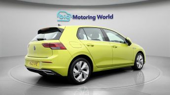 Volkswagen Golf STYLE ETSI DSG