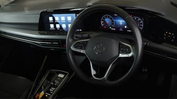 Volkswagen Golf STYLE ETSI DSG