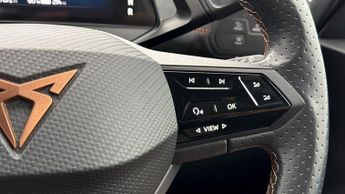 CUPRA Born V1