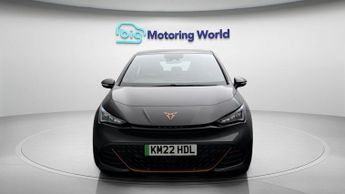 CUPRA Born V1