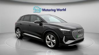 Audi Q4 e-tron S LINE