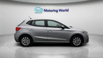 SEAT Ibiza MPI SE