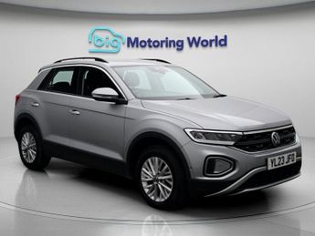 Volkswagen T-Roc LIFE TSI