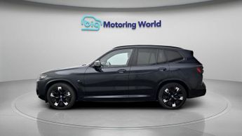 BMW iX3 M SPORT PRO