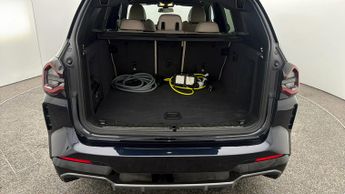BMW iX3 M SPORT PRO