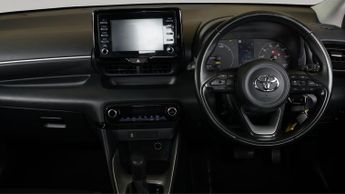 Toyota Yaris ICON
