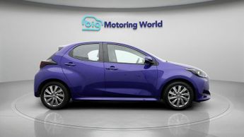 Toyota Yaris ICON