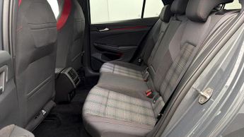 Volkswagen Golf GTI TSI DSG