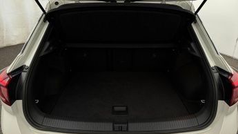 Volkswagen T-Roc R-LINE TSI DSG