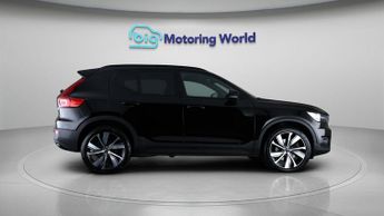 Volvo XC40 RECHARGE T5 R-DESIGN PRO