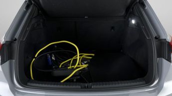Audi Q4 e-tron S LINE