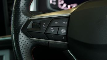 SEAT Ateca ECOTSI FR SPORT DSG