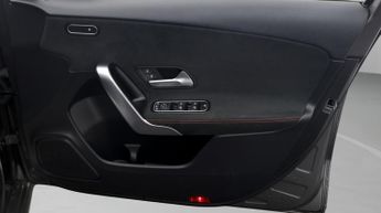 Mercedes-Benz A Class A 200 AMG LINE EXECUTIVE