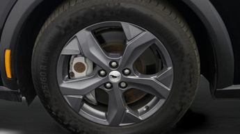 Ford Mustang Mach-E BASE