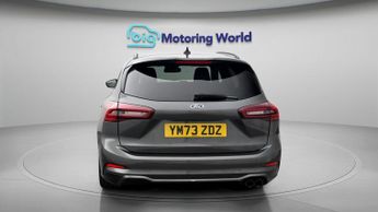 Ford Focus ST-LINE X