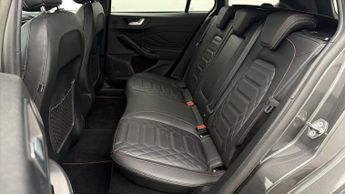 Ford Focus ST-LINE X