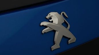 Peugeot 208 PURETECH ALLURE PREMIUM PLUS S/S