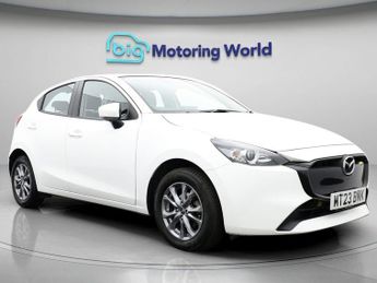 Mazda 2 CENTRE-LINE