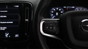 Volvo XC40 B4 R-DESIGN