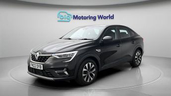 Renault Arkana ICONIC E-TECH
