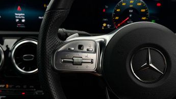 Mercedes-Benz CLA CLA 200 AMG LINE