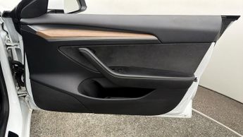 Tesla Model 3 PERFORMANCE AWD