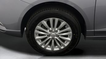 MG MG5 EXCLUSIVE