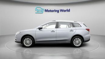 MG MG5 EXCLUSIVE