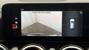 Mercedes-Benz GLA GLA 250 E AMG LINE
