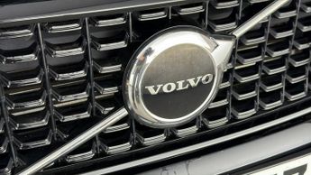 Volvo XC40 RECHARGE T4 PLUS