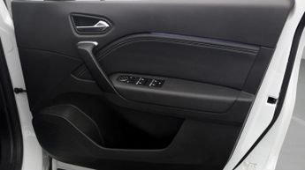 Renault Captur TECHNO E-TECH
