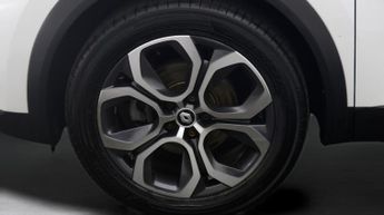 Renault Captur TECHNO E-TECH