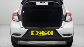 Renault Captur TECHNO E-TECH