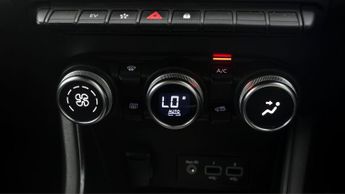 Renault Captur TECHNO E-TECH