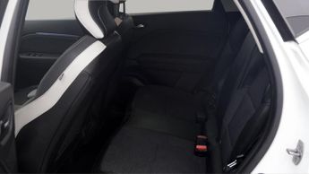 Renault Captur TECHNO E-TECH