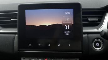 Renault Captur TECHNO E-TECH